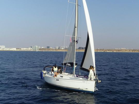 Charter 39ft "Lee-Yam" Cruising Monohull In Herzliya, Israel