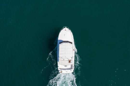 Yate clásico Hatteras de 42 pies | Cruceros y pesca deportiva.