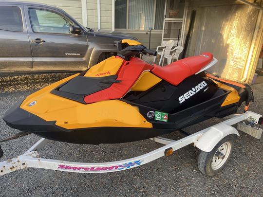 2022 Sea Doo Spark 3up 90HP w/IBR