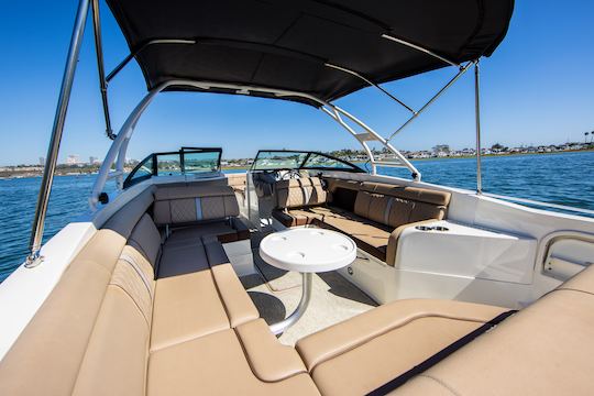 YACHT PRIVÉ CATALINA - Location de yacht de luxe de 29 pieds à Avalon, en Californie