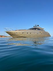 Princess V65 | Vilamoura marina | Skippered yacht charter