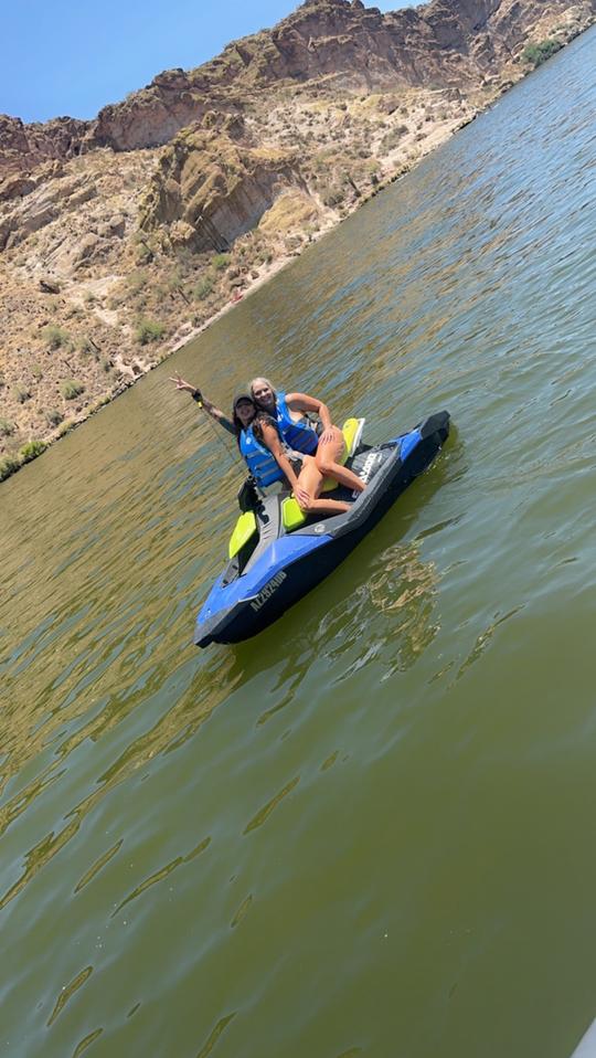 Comece seu verão em Queen Creek