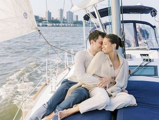 #1 Manhattan Sailboat! 5-Star Champagne & Catering Service with Captain & Crew