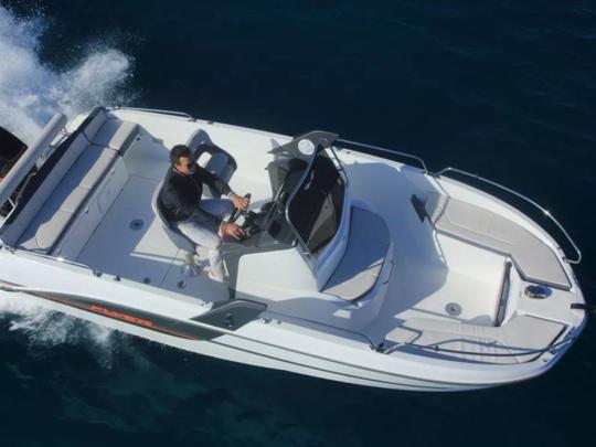 Beneteau Flyer 6.6 Open Charter para 8 personas en Torrevieja 