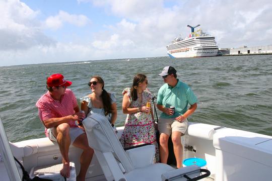 Croisière privée de luxe dans le port de Charleston