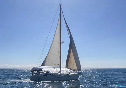 NAVIGUER DANS LE GOLFE DE NICOYA SUR UN YACHT DE LUXE DE 37 POUCES