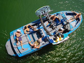 Barcos de surf Axis para alugar em Lake Havasu City, Arizona