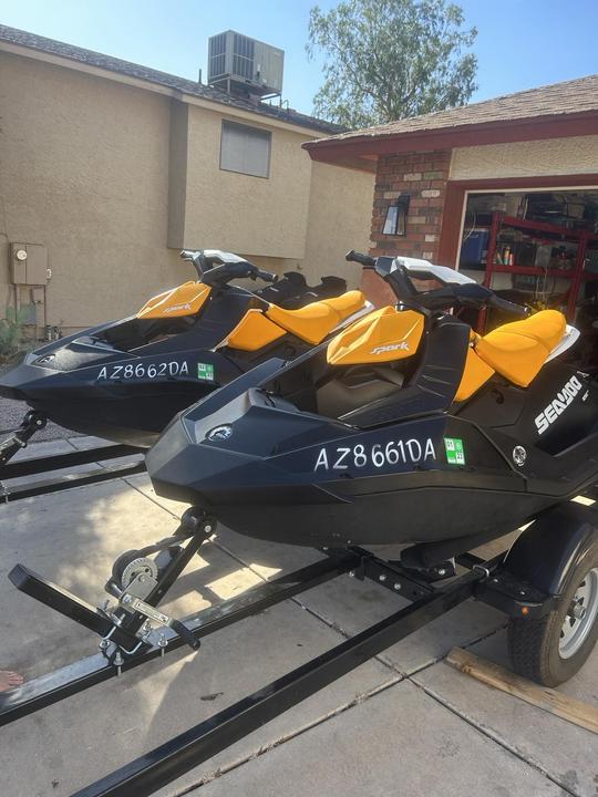 Par de motos acuáticas Seadoo Spark 2019 para alquilar en Mesa, Arizona 