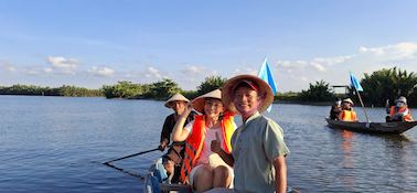 Hoi An Rural Experience: Boat Ride on Co Co River & Biking Along Unbeaten Paths