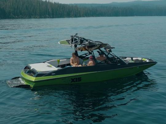 Axis A24 Wakesurf / Wakeboard Rental (CAPTAINED WITH SURF LESSONS INCLUDED)