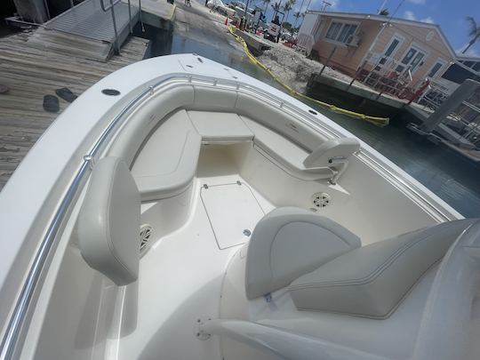 24ft Cobia 237 Center Console