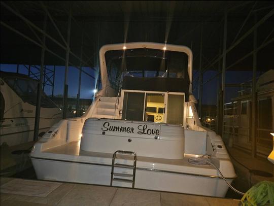 Sea Ray Yacht ~ Excelente ubicación céntrica ~ Fácil acceso