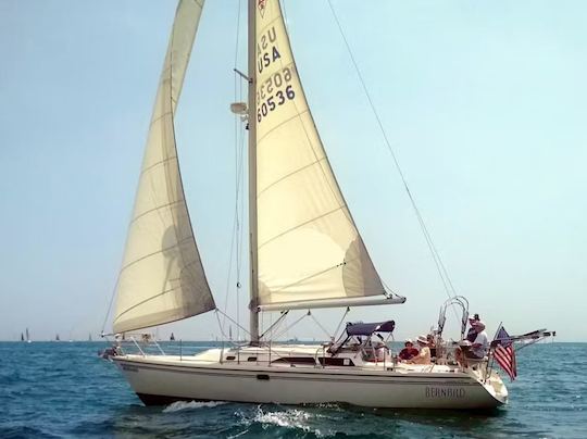 Alugue este lindo veleiro Catalina 36 com capitão em Chicago, Illinois