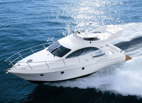 Azimut 39 La Maddalena