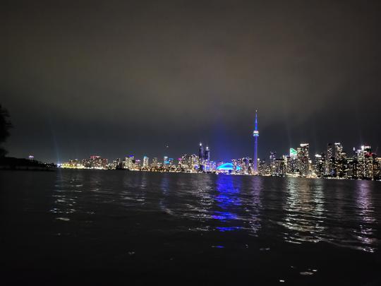 Location de bateau privé de 28 pieds à Toronto | Bateau pour 6 personnes 