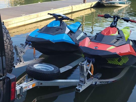 Jet Set On Mt Isle Lake With These Sea-Doo Jet Ski's