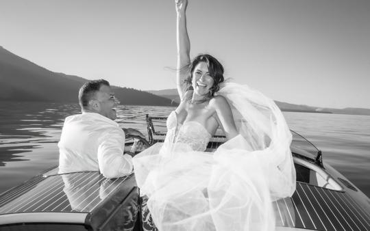 Haz fotos de tu escapada o boda en un barco clásico de madera