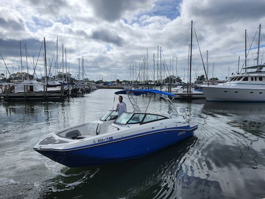 Enjoy 2019 24 ft Yamaha AR240 Charter in Saint Pete Beach, Florida