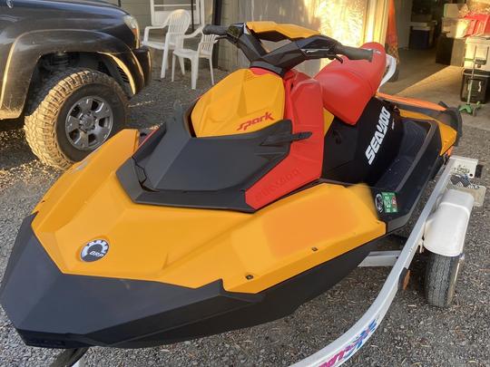 2022 Sea Doo Spark 3up 90HP w/IBR