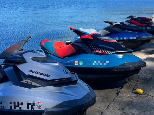 Alquiler de motos acuáticas en el lago Tahoe de día completo o medio día 