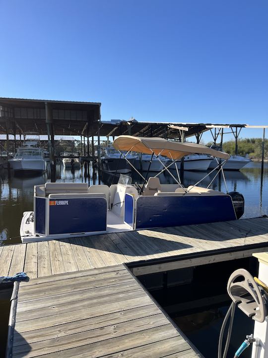 20ft Fiesta Pontoon Boat! Cruise & Party!