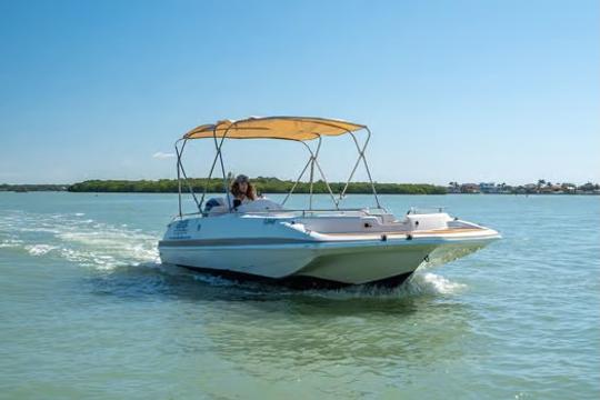 Barco de cubierta de 21 pulgadas/Johns Pass/Yamaha de 150 CV/10 pasajeros