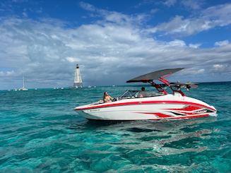 Yamaha 242XE - Bateau de divertissement haut de gamme pour toutes les aventures - Islamorada