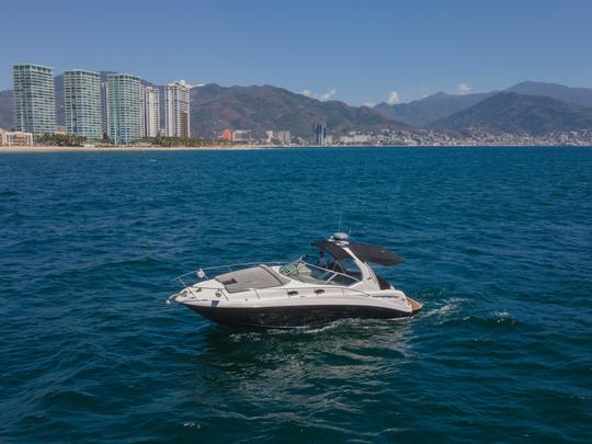 GANTUZ | Encantador yate SeaRay de 34 pies para un día en el Océano Pacífico.