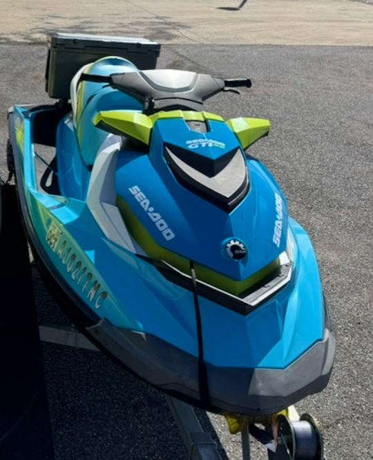 Seadoo GTI 130 2015 - Bleu avec refroidisseur