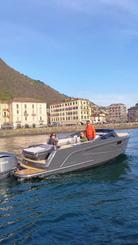 Experiencia exclusiva: tour de lujo de una hora en el lago de Como (1 hora)