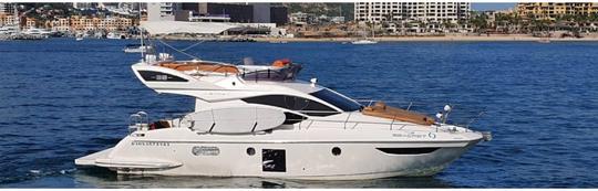 Magnifique yacht à moteur Azimut de 38 pieds à Cabo San Lucas