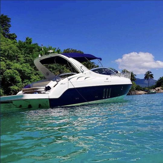 Alquiler de yate a motor Jaspien Phantom de 30 pies en Paraty, Río de Janeiro, Brasil