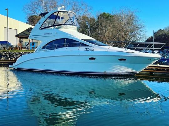 Profitez d'un yacht Sea Ray de 40 pieds sur le lac Norman !