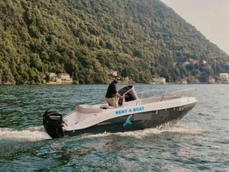 Alquiler de barco en el lago de Como sin necesidad de licencia - Marinello Fisherman 19 muy rápido