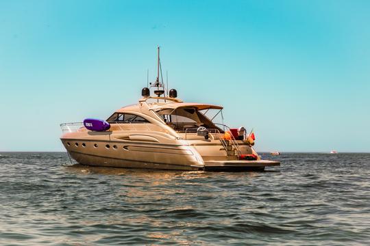 Princess V65 | Marina de Vilamoura | Alquiler de yates con patrón