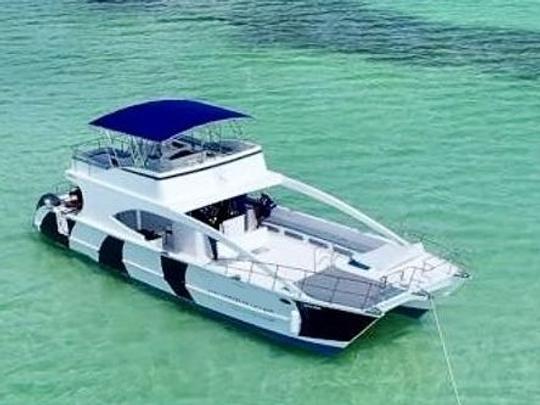 🏆BEST 2024🏆 Luxurious & elegant yacht designed for maximum comfort rent me! 