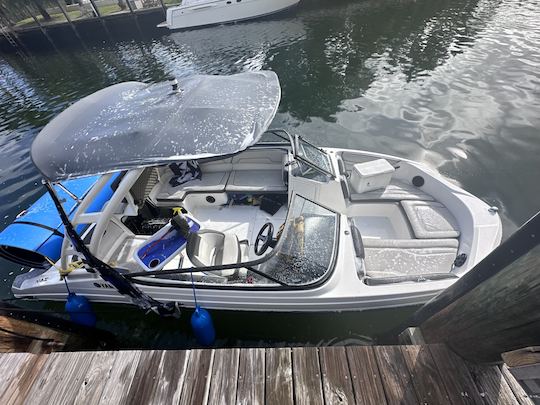 Yamaha AR190 Jetboat in Miami!! With Tube and Night lights 1 Hour FREE