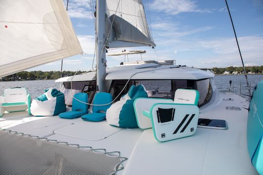 CATAMARÁN FOUNTAINE PAJOT HELIA 44