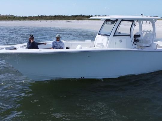 Profitez de Marco Island, de Naples, etc. sur un nouveau bateau de 32 pieds (clé en main avec capitaine) !