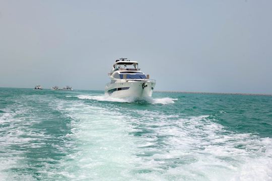 Discover Dubai’s Coastline Aboard the Galion 90ft Luxury Yacht