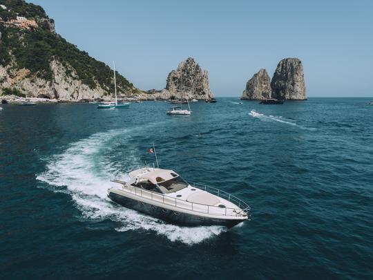 Explore a Costa Amalfitana e Capri com o Gianetti Yacht 45 Sport (reforma em 2023)