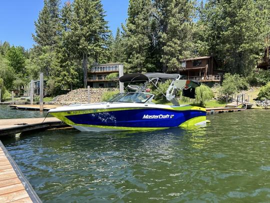 ¡Máquina de surf! Bote de vela y surf Mastercraft, totalmente equipado