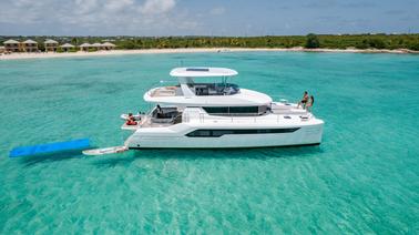 ORA Power Catamaran Leopard 53PC de Anguilla