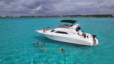 Une expérience inoubliable en yacht à des prix imbattables ! Réservez votre yacht de 46 pieds !