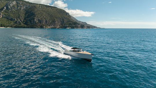 Van Dutch 40 Motor Yacht Rental in Saint-Jean-Cap-Ferrat, France