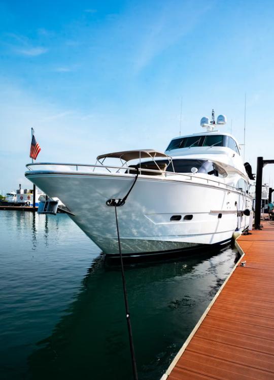 Horizon 80 Elegance Line Motor Yacht Charter in Panamá