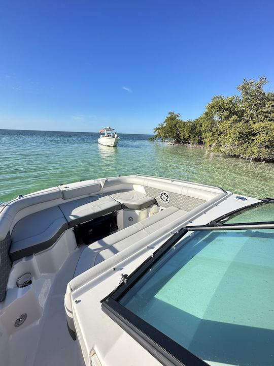 Lieu de rencontre de Key West Lux Sandbar (pas de capitaine caché ni de frais de carburant)