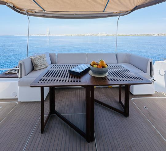 Catamaran de luxe Fountaine Pajot MY4S