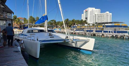 Alquiler privado en catamarán de vela de 50 pies con capacidad para 50 personas