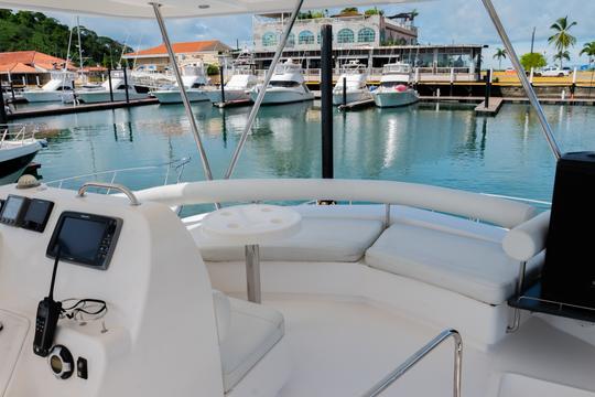 Leopard 40 Catamaran Power in Panama